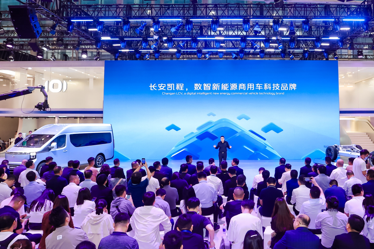 輕型商用車(chē)行業(yè)為什么必會(huì)有長(zhǎng)安凱程？