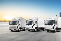 江淮1卡攜新能源輕卡ES9/ES6亮相商用車金融大會
